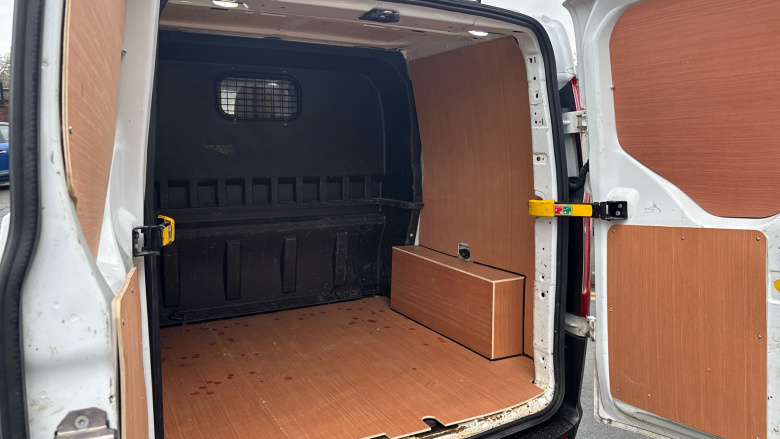 Ford Transit Custom 300 L1 Diesel Fwd 2.0 EcoBlue 105ps Low Roof D/Cab Leader Van